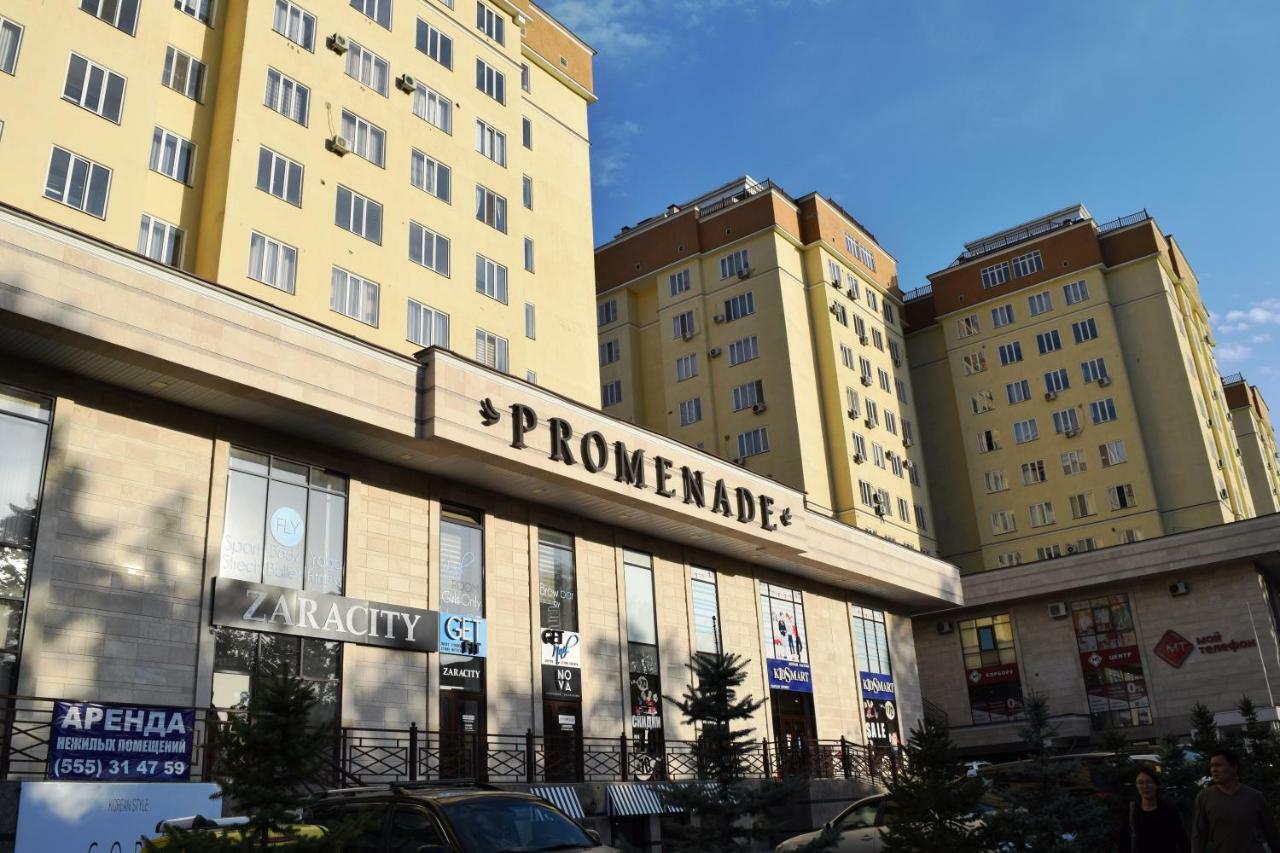 Apartment With Good View In The Center Bishkek Esterno foto